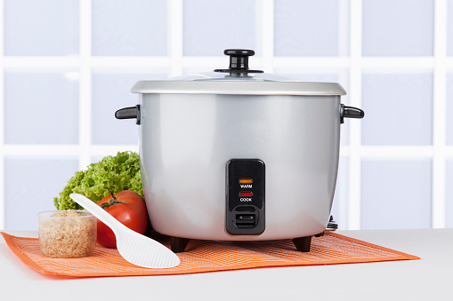 Picture of an instant pot.